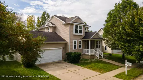 551 Anhinga Dr, East Lansing, MI 48823