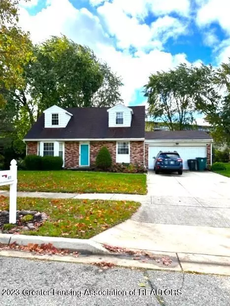 921 Crown Blvd, East Lansing, MI 48823