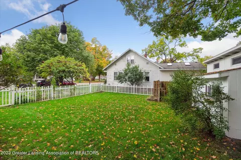 426 Jackson St, Grand Ledge, MI 48837 photo 41