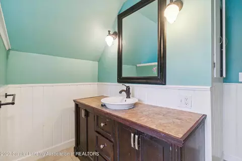 426 Jackson St, Grand Ledge, MI 48837 photo 31