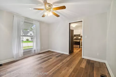 426 Jackson St, Grand Ledge, MI 48837 photo 13