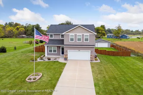 1756 Ashton Ln, Mason, MI 48854