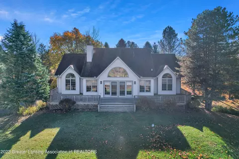 1910 Holt Rd, Williamston, MI 48895