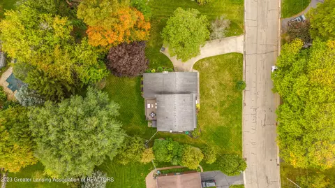 1201 Riverside Dr, Owosso, MI 48867 photo 14
