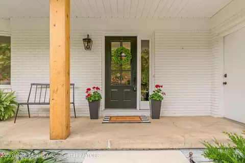 1201 Riverside Dr, Owosso, MI 48867 photo 5