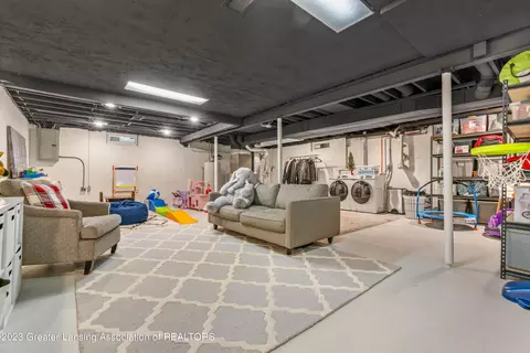 1201 Riverside Dr, Owosso, MI 48867 photo 49
