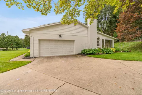 1201 Riverside Dr, Owosso, MI 48867 photo 18