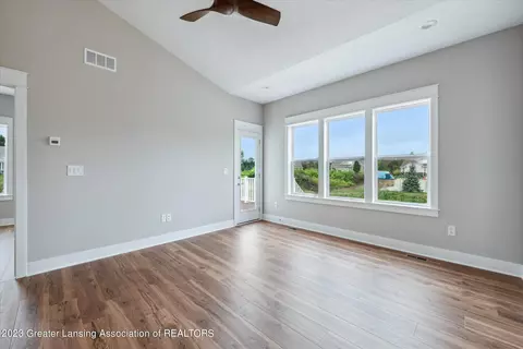 5325 E Hawk Hollow Dr, Bath, MI 48808 photo 5