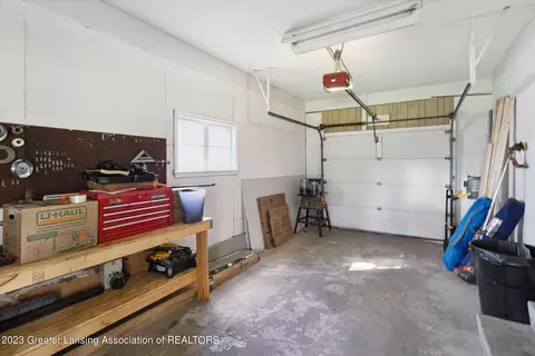 4601 Devonshire Ave, Lansing, MI 48910 photo 29