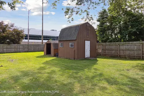 4601 Devonshire Ave, Lansing, MI 48910 photo 38