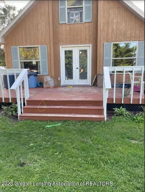 12939 Cornell St, Sunfield, MI 48890 photo 2