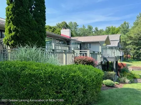 4624 Sequoia Trl, Okemos, MI 48864 photo 8