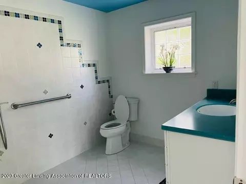 4624 Sequoia Trl, Okemos, MI 48864 photo 9
