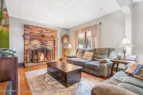 138 E 1st St, Ovid, MI 48866 photo 6