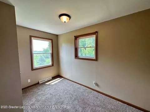7980 S Airport Rd, Dewitt, MI 48820 photo 16