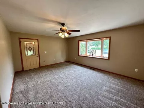 7980 S Airport Rd, Dewitt, MI 48820 photo 6