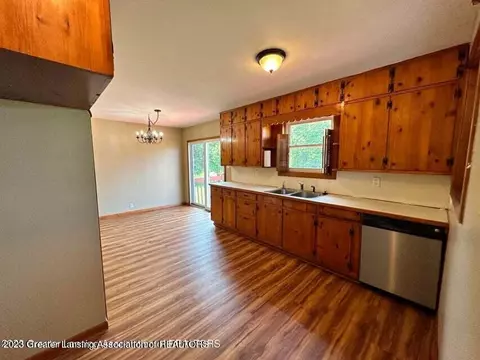 7980 S Airport Rd, Dewitt, MI 48820 photo 7