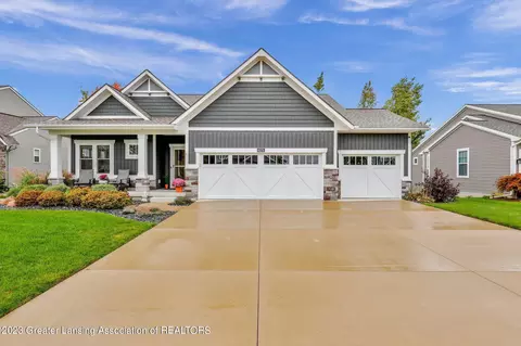 8375 Yellowstone Ln, Lansing, MI 48917