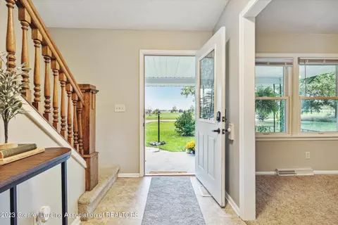 5879 N Dewitt Rd, Saint Johns, MI 48879 photo 8