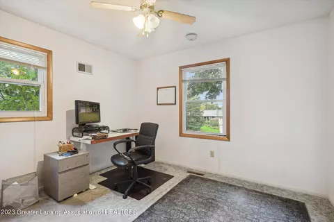 1111 E Geneva, Dewitt, MI 48820 photo 14