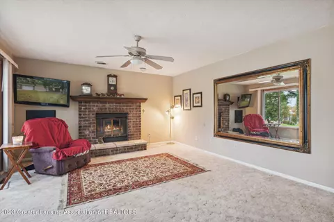 1111 E Geneva, Dewitt, MI 48820 photo 6