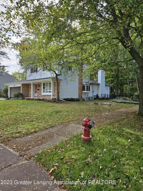 1923 Peggy Pl, Lansing, MI 48910