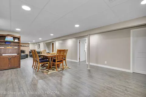 703 Piper Rd, Haslett, MI 48840 photo 32