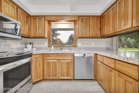 703 Piper Rd, Haslett, MI 48840 photo 16