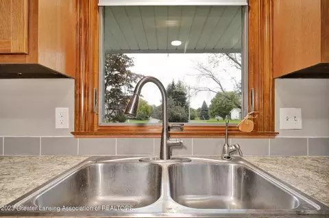 703 Piper Rd, Haslett, MI 48840 photo 17