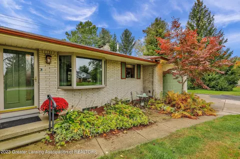 703 Piper Rd, Haslett, MI 48840 photo 8