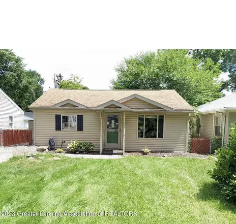220 Brynford Ave, Lansing, MI 48917
