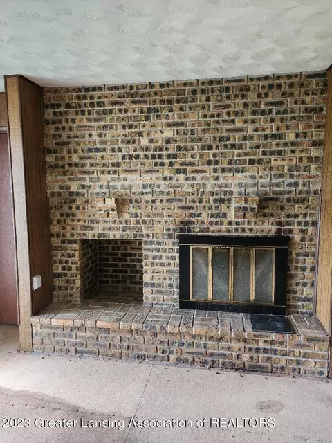 Undisclosed, Dimondale, MI 48821 photo 4