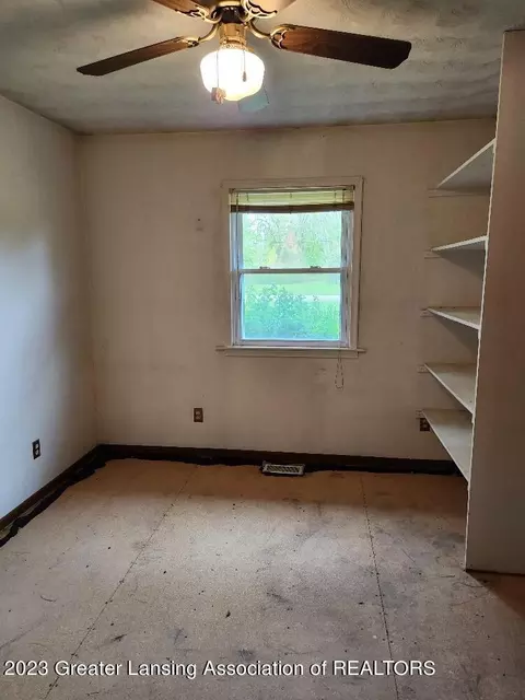 Undisclosed, Dimondale, MI 48821 photo 5