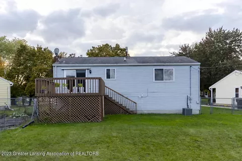 5263 Crocus Ave, Lansing, MI 48911 photo 5
