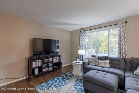 5263 Crocus Ave, Lansing, MI 48911 photo 12