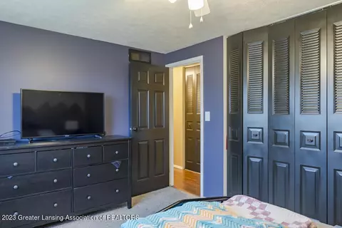5263 Crocus Ave, Lansing, MI 48911 photo 18