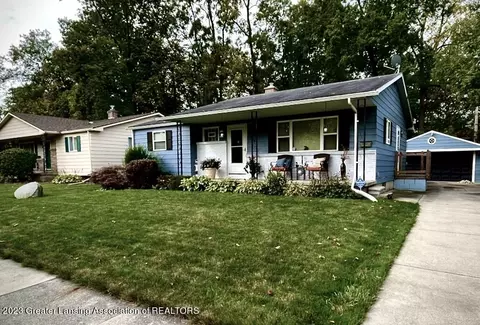 2736 S Deerfield Ave, Lansing, MI 48911