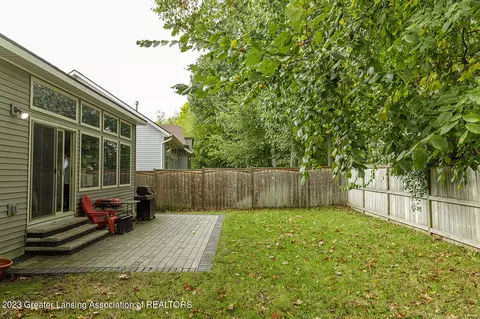 16802 Meadowbrook Dr, Haslett, MI 48840 photo 49