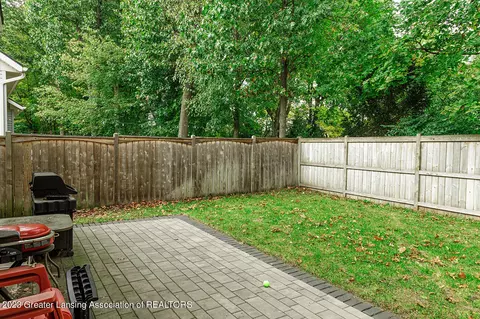 16802 Meadowbrook Dr, Haslett, MI 48840 photo 55