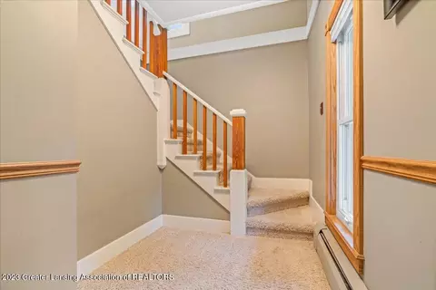 372 1st St, Sunfield, MI 48890 photo 5