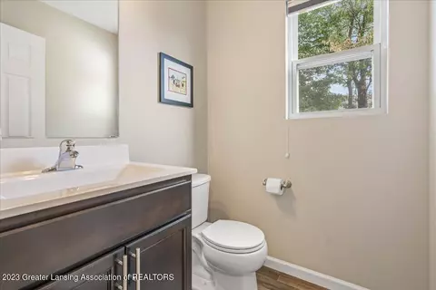 239 Noleigh Ln, Dewitt, MI 48820 photo 21