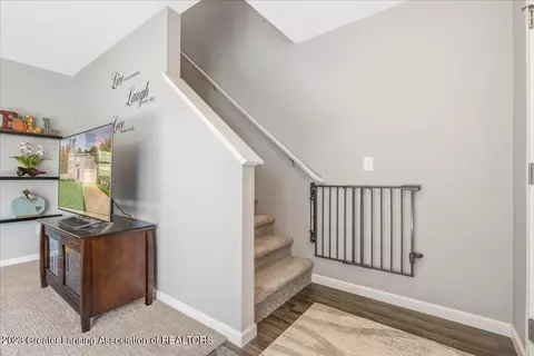 239 Noleigh Ln, Dewitt, MI 48820 photo 23
