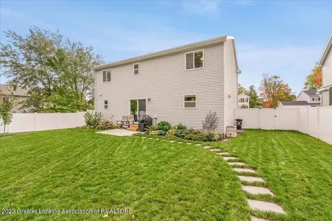 239 Noleigh Ln, Dewitt, MI 48820 photo 38