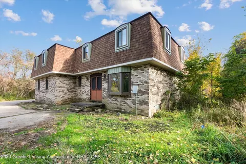 700 Frick Rd, Leonard, MI 48367 photo 4