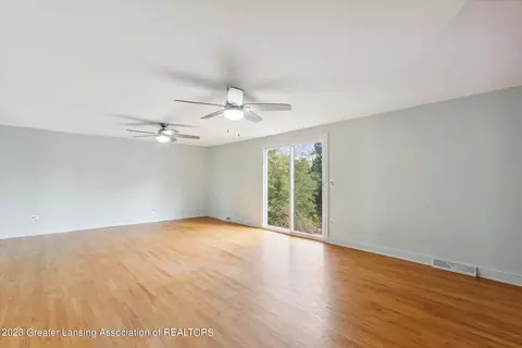 700 Frick Rd, Leonard, MI 48367 photo 31
