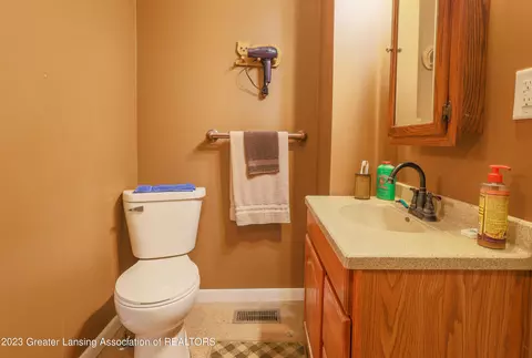 108 E Northrup St, Lansing, MI 48911 photo 14