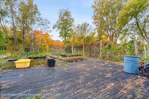 9380 Coleman Rd, Haslett, MI 48840 photo 40