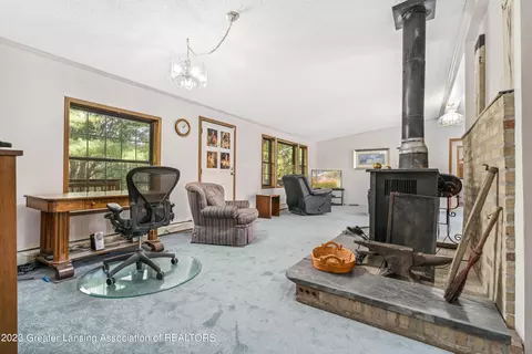 9380 Coleman Rd, Haslett, MI 48840 photo 11