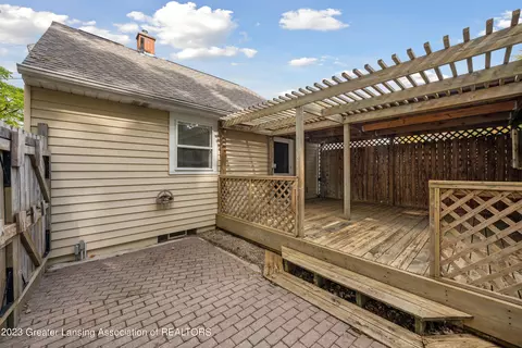 628 Kendon Dr, Lansing, MI 48910 photo 19