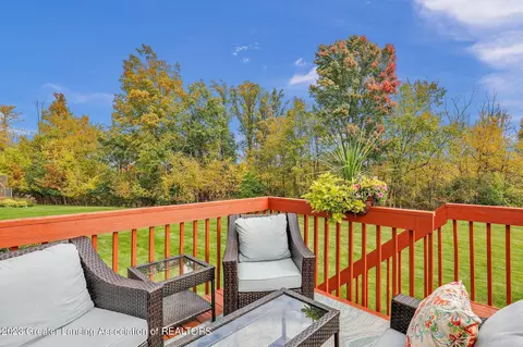3318 E Broadmoor Dr, Lansing, MI 48906 photo 39